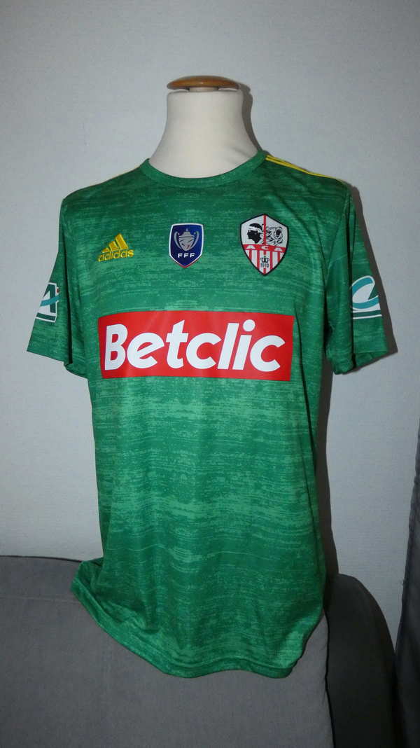 maillot oyonnax 2021 2022