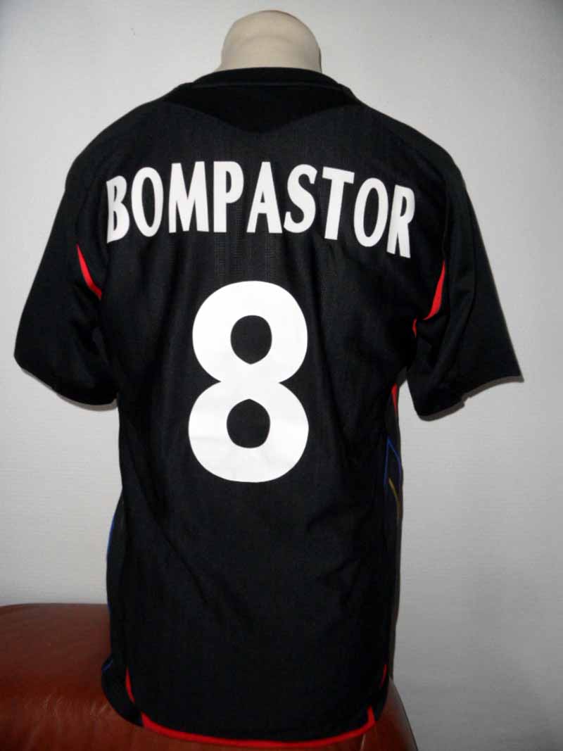 maillotnoirlyonbompastor1